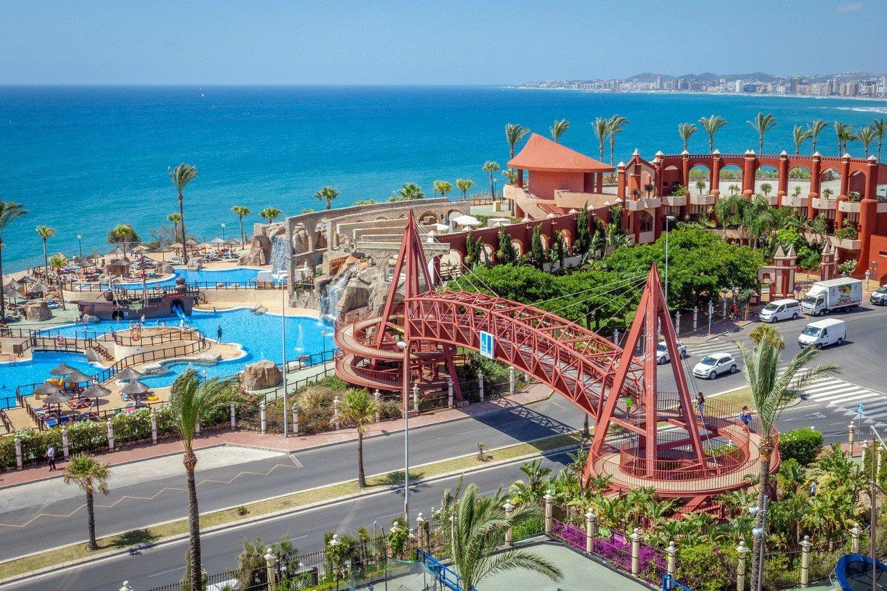 Holiday World Resort Benalmádena Kültér fotó