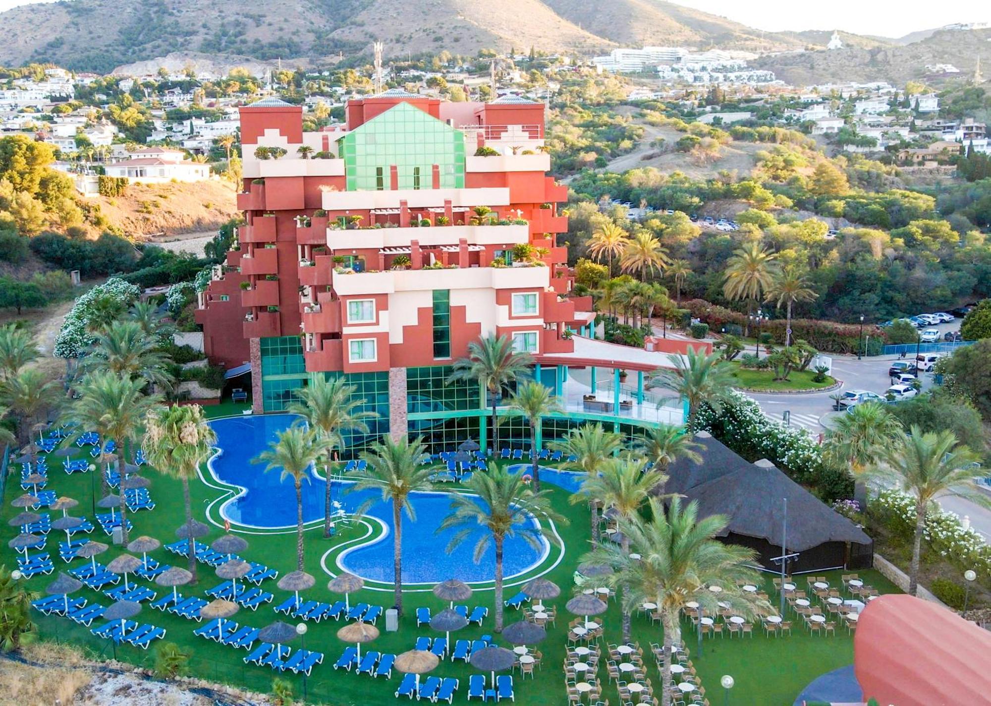 Holiday World Resort Benalmádena Kültér fotó